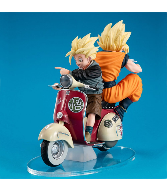 DRAGON BALL Z - 05 Desktop Real McCoy diorama PVC Super Saiyan Son Goku & Super Saiyan Son Gohan & Motorbike 16 cm DRAGON BALL Z - 05 Desktop Real McCoy diorama PVC Super Saiyan Son Goku & Super Saiyan Son Gohan & Motorbike 16 cm
